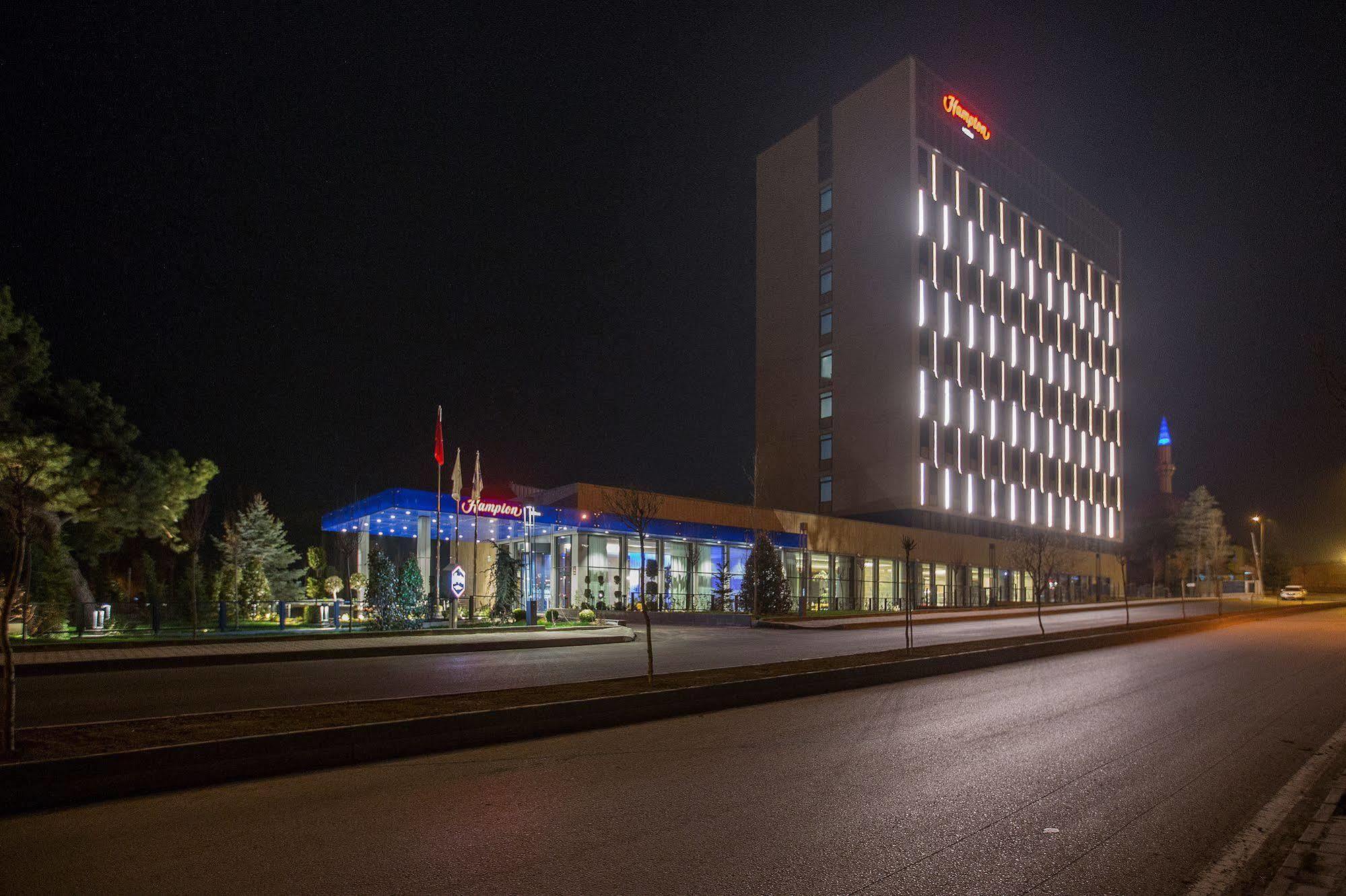 Hampton By Hilton Bolu Hotel Екстериор снимка